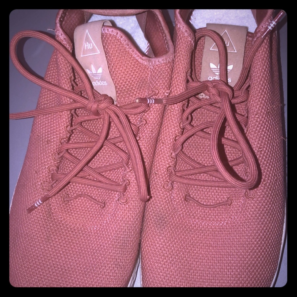 HU Adidas, Pharrell Williams